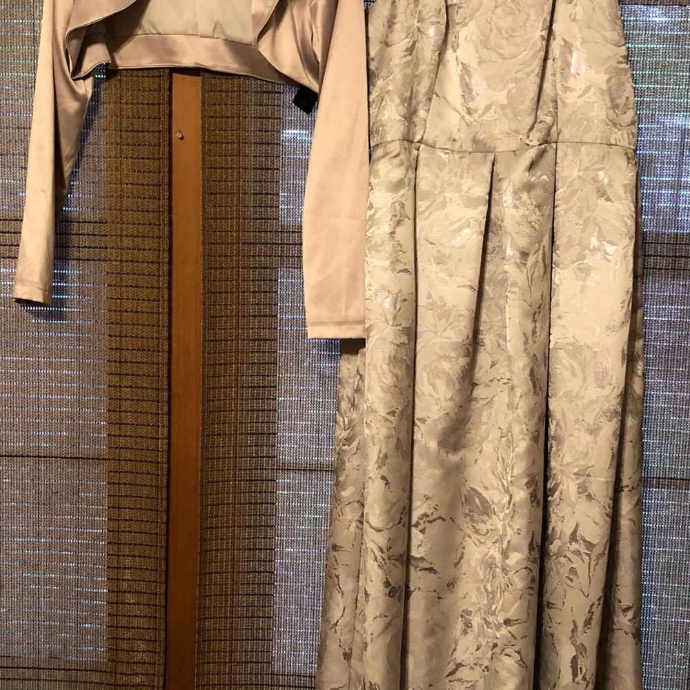 Silver gray women’s size 12 jacquard formal dress with satin bolero to match